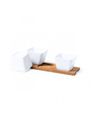 Appetizer tray with 3 bowls
