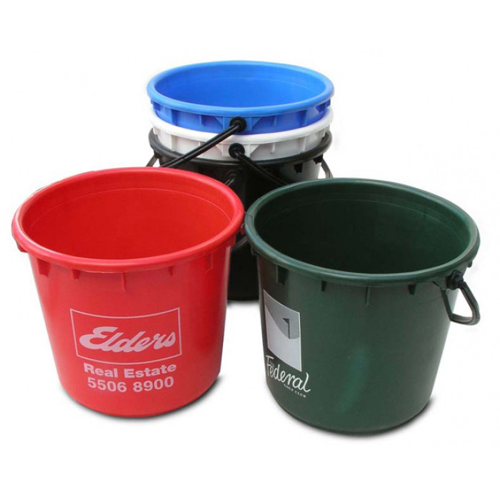 plastic sand buckets