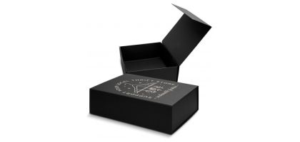 Magnetic Lid Gift Box - Medium