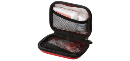 16 Piece First Aid Kit
