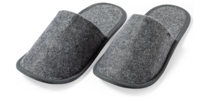 Pair of unisex slippers. Made in Felt RPET