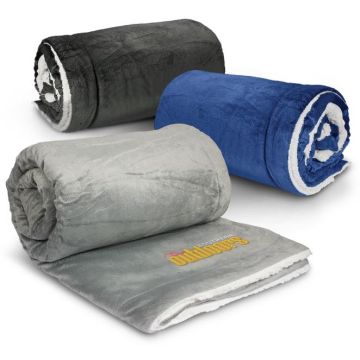 Oslo Luxury Blanket