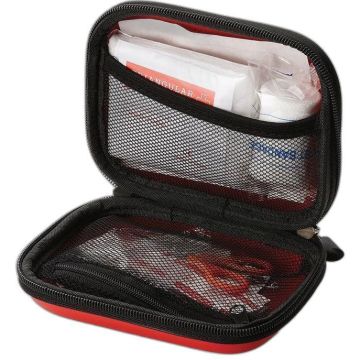 16 Piece First Aid Kit