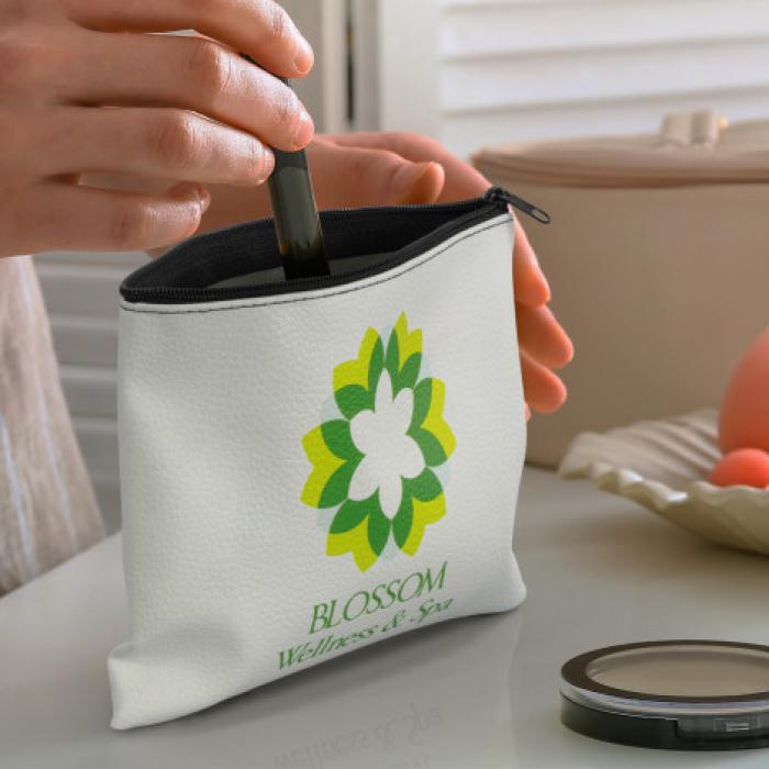 Flora Cosmetic Bag aEUR" Small