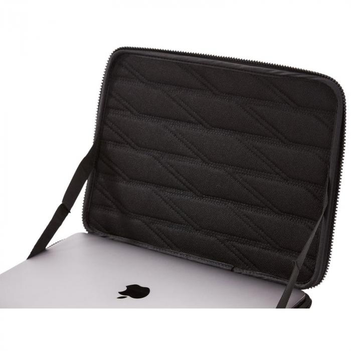 Thule Gauntlet 4.0 13" Slim Laptop/Macbook Sleeve Case