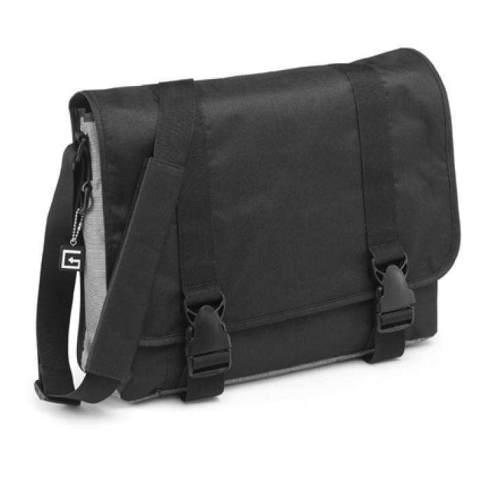 Shoulder Getbag With One Main Compartment