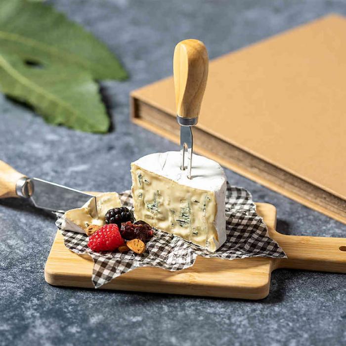 Tauroa Cheese and Knife Set